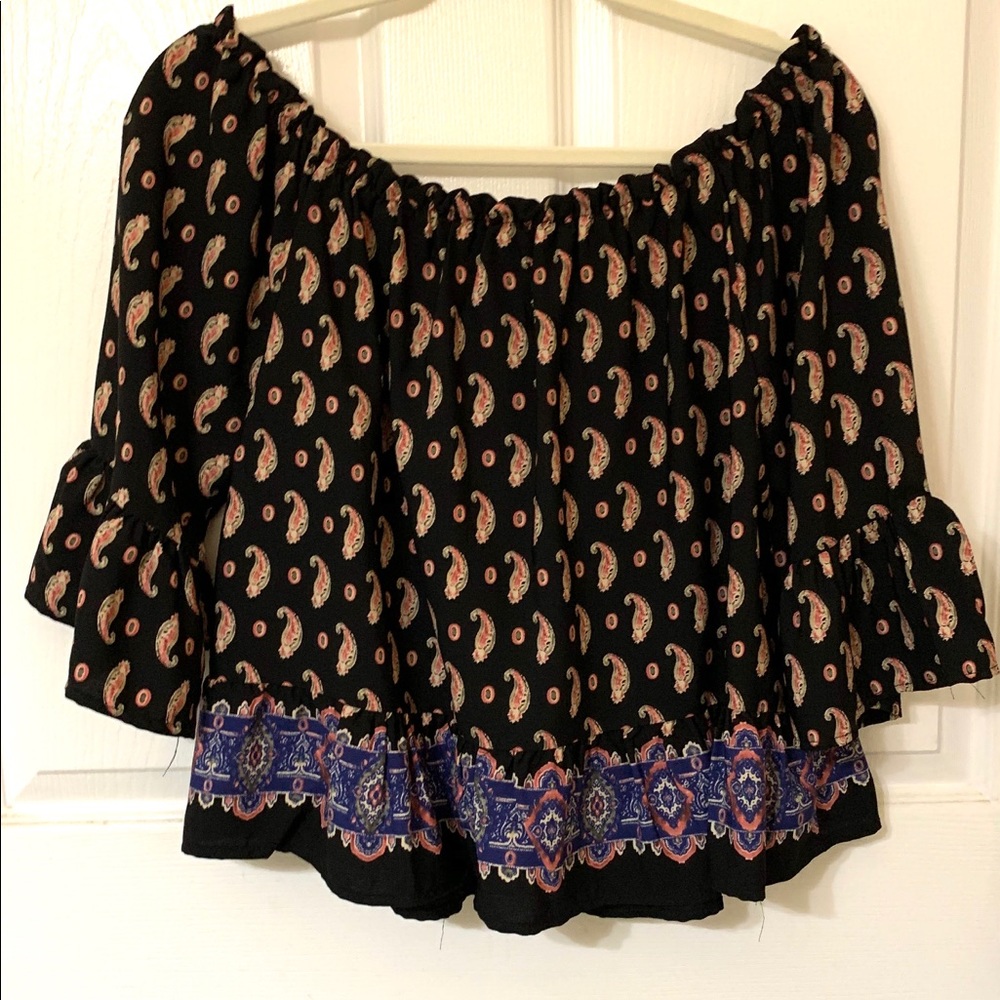 SALE‼️ TOP off shoulder